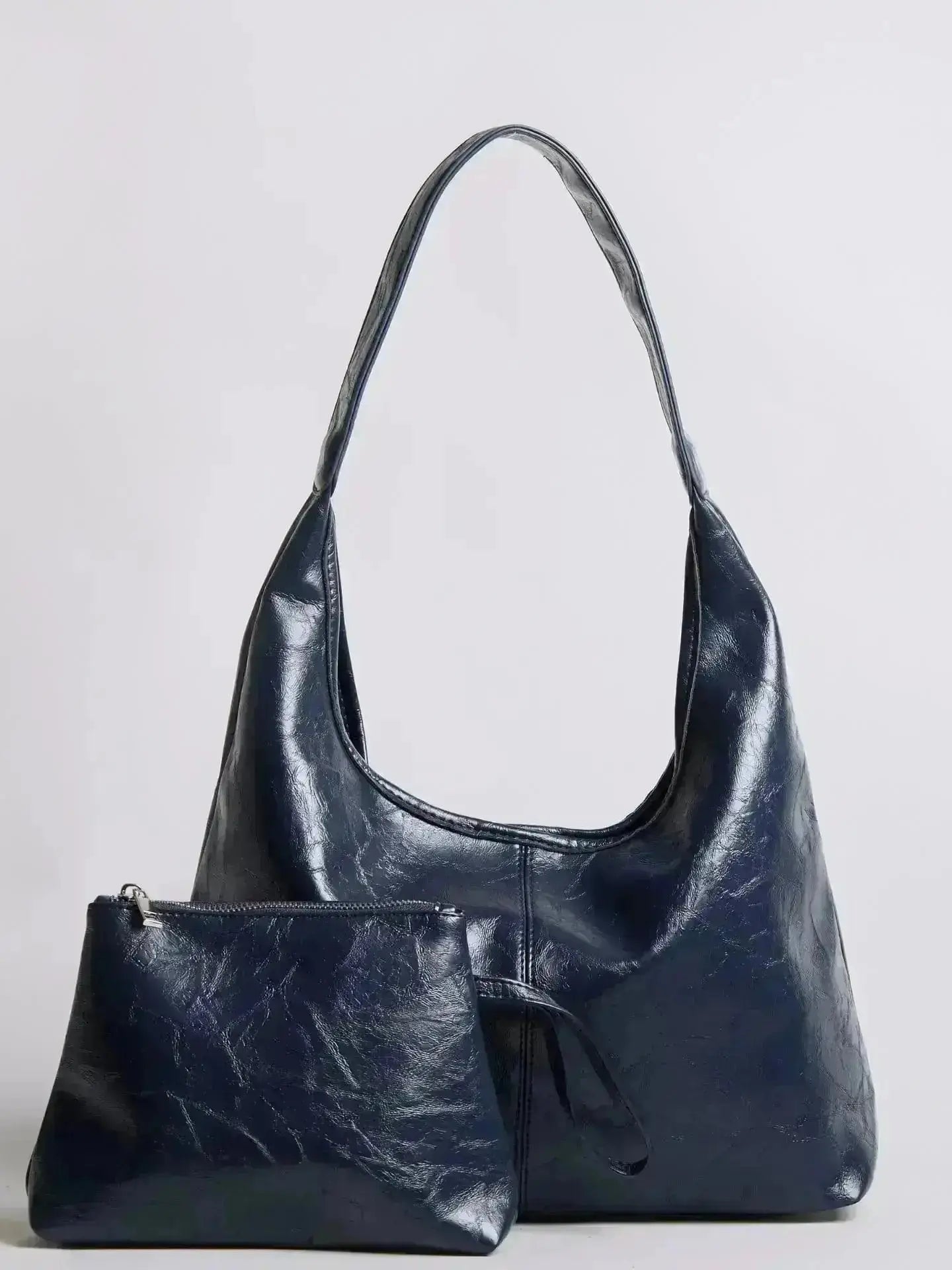 SCARLETT | BOLSO TIPO TOTE DE ESTILO CUERO DESGASTADO