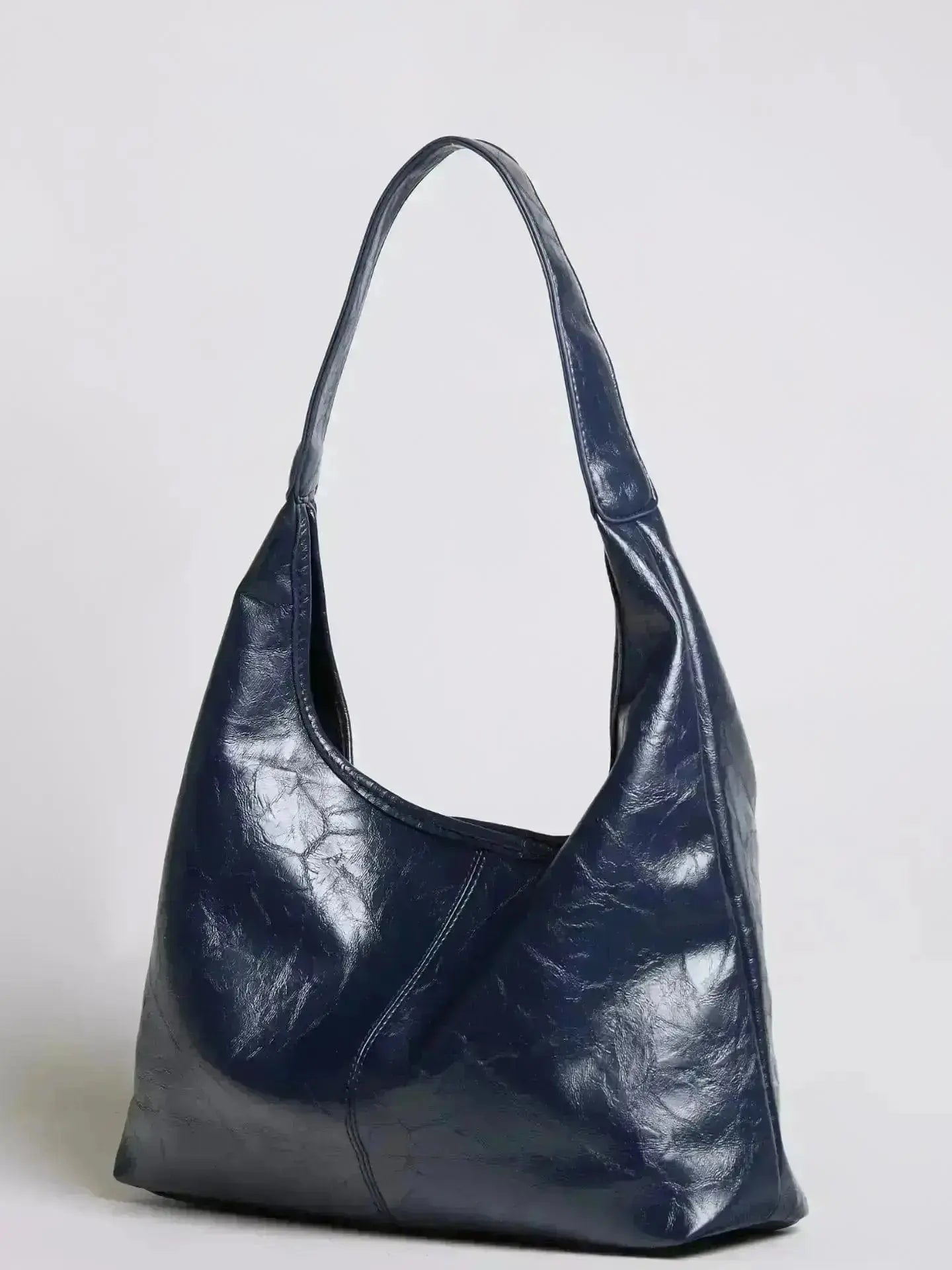 SCARLETT | BOLSO TIPO TOTE DE ESTILO CUERO DESGASTADO