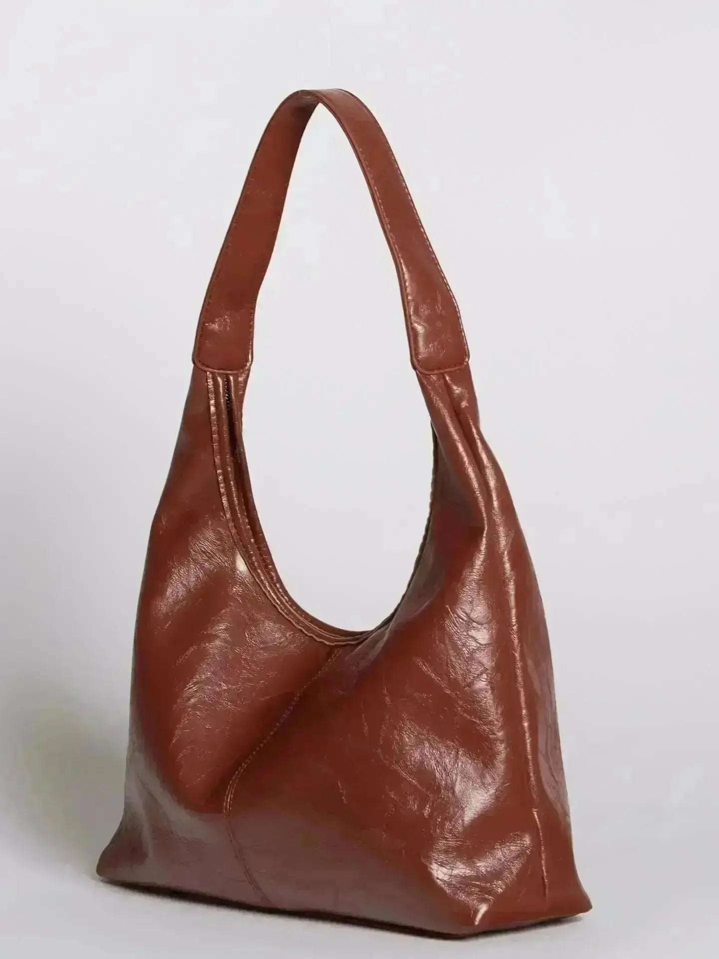 SCARLETT | BOLSO TIPO TOTE DE ESTILO CUERO DESGASTADO