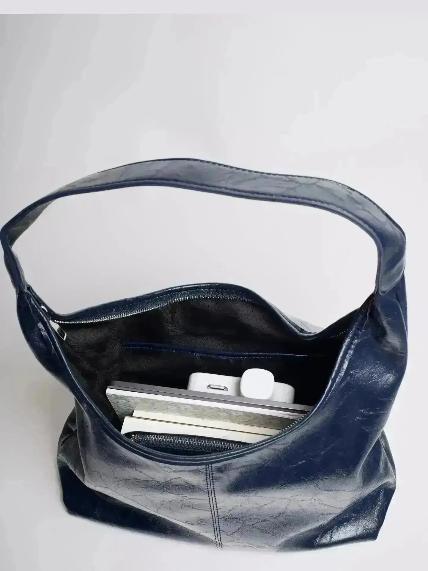 SCARLETT | BOLSO TIPO TOTE DE ESTILO CUERO DESGASTADO