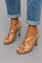 ELISABETTA - SANDALIAS DORADAS "EL ENCANTO DEL VERANO"