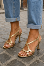 ELISABETTA - SANDALIAS DORADAS "EL ENCANTO DEL VERANO"