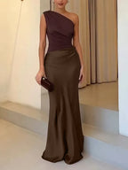 HELENA |  MAXI VESTIDO PLISADO CON ESCOTE ASIMÉTRICO
