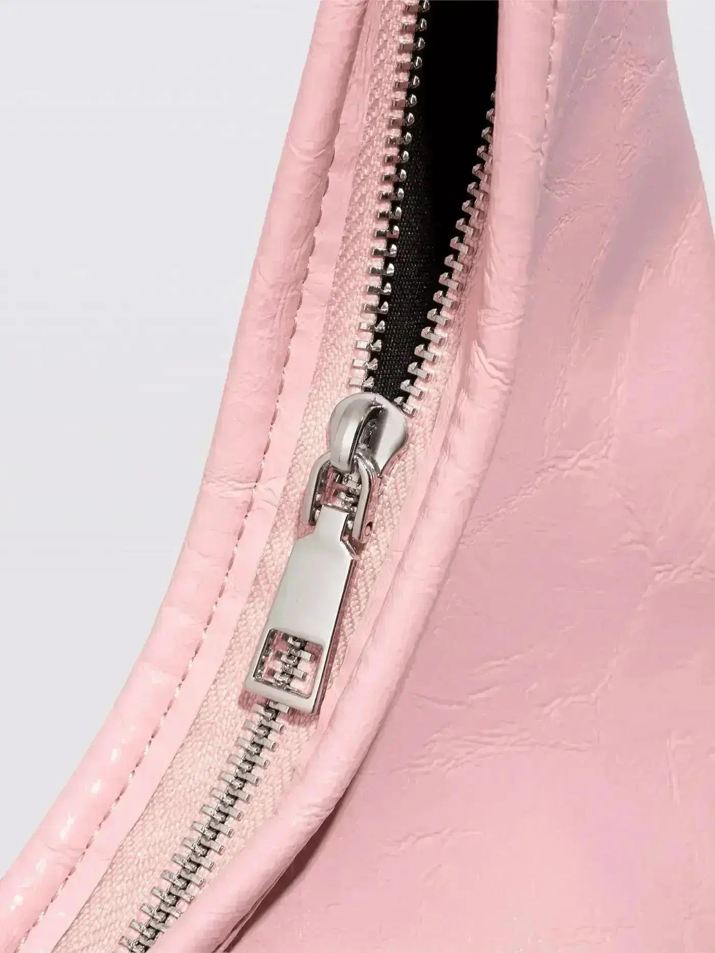 SCARLETT | BOLSO TIPO TOTE DE ESTILO CUERO DESGASTADO