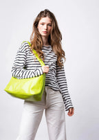 SCARLETT | BOLSO TIPO TOTE DE ESTILO CUERO DESGASTADO