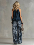 LUDOVICA – ELEGANTE CONJUNTO DE GASA CON BLUSA HALTER Y PANTALONES ANCHOS ESTAMPADOS