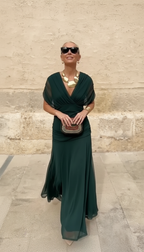 LEAH | VESTIDO ELEGANTE CON CUELLO EN V