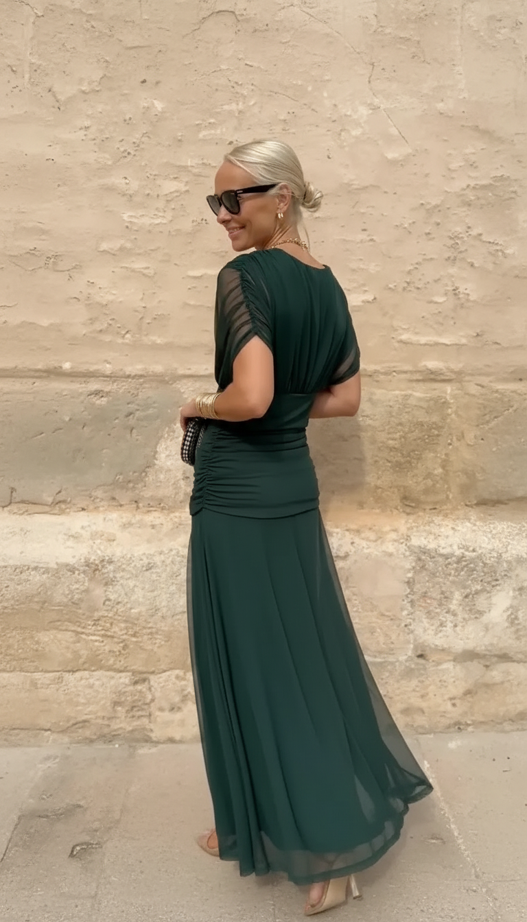 LEAH | VESTIDO ELEGANTE CON CUELLO EN V