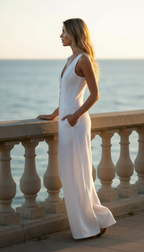 LARISA | MONO CON BOLSILLOS Y ESCOTE EN V