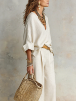 BRIANNA | CONJUNTO DE DOS PIEZAS CON CUELLO EN V Y ESTILO MINIMALISTA