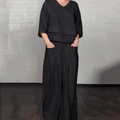 LIZA - CONJUNTO DE DOS PIEZAS:TOP CON CUELLO EN V Y PANTALÓN CON PIERNA ANCHA