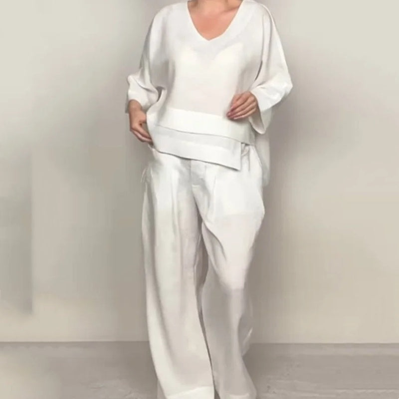 LIZA - CONJUNTO DE DOS PIEZAS:TOP CON CUELLO EN V Y PANTALÓN CON PIERNA ANCHA