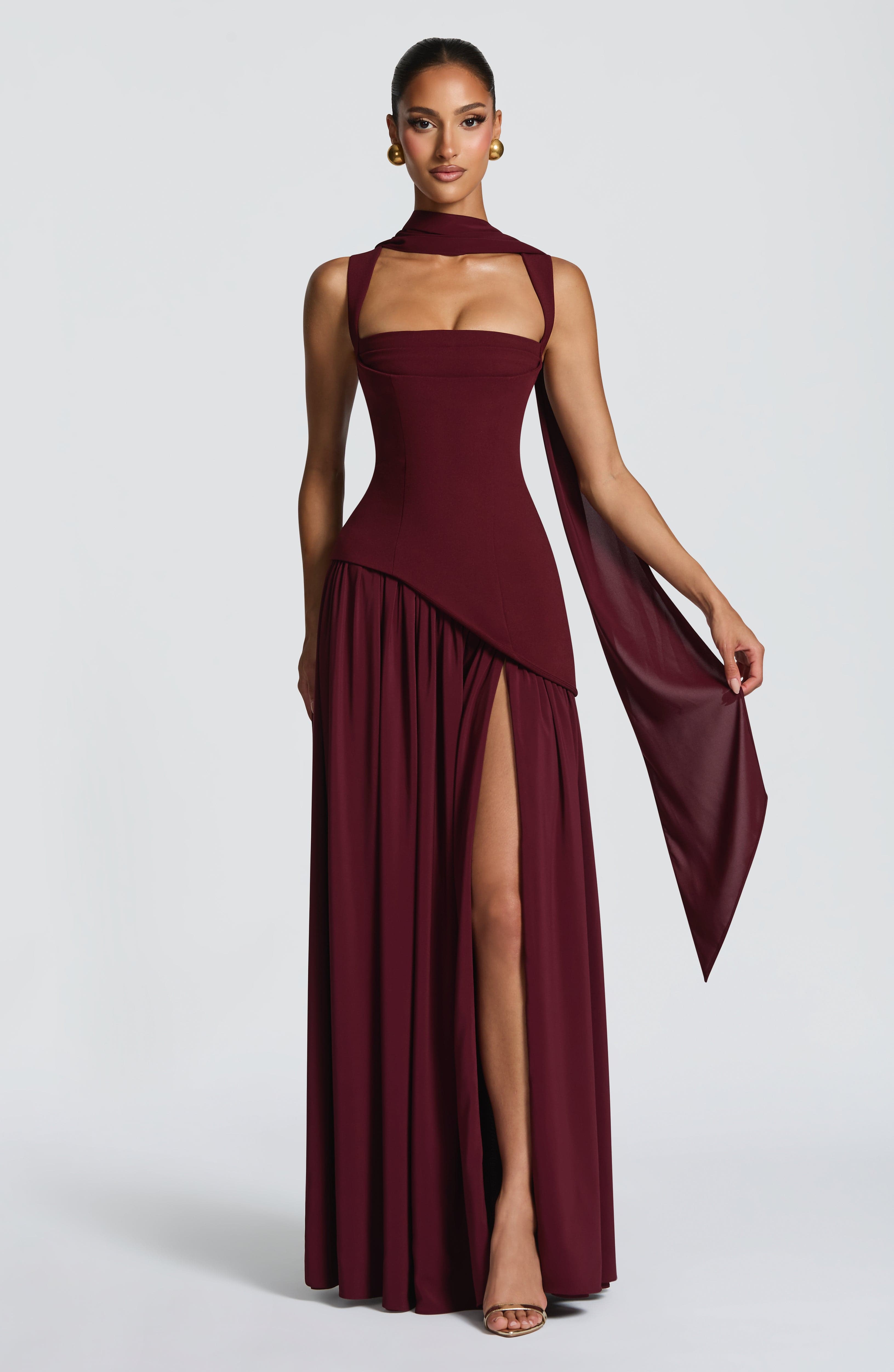 TULLULAH | VESTIDO LARGO ELEGANTE