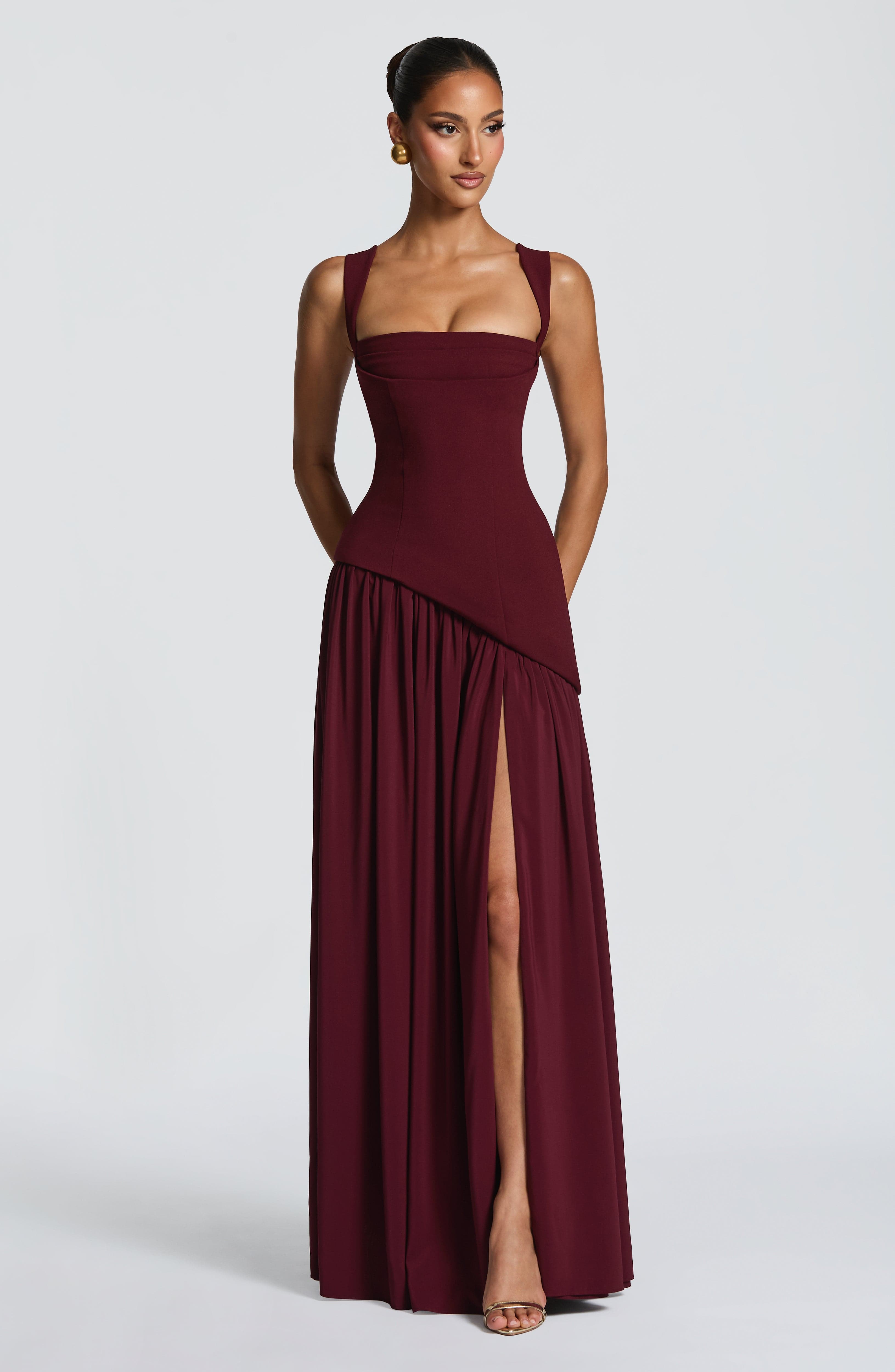 TULLULAH | VESTIDO LARGO ELEGANTE
